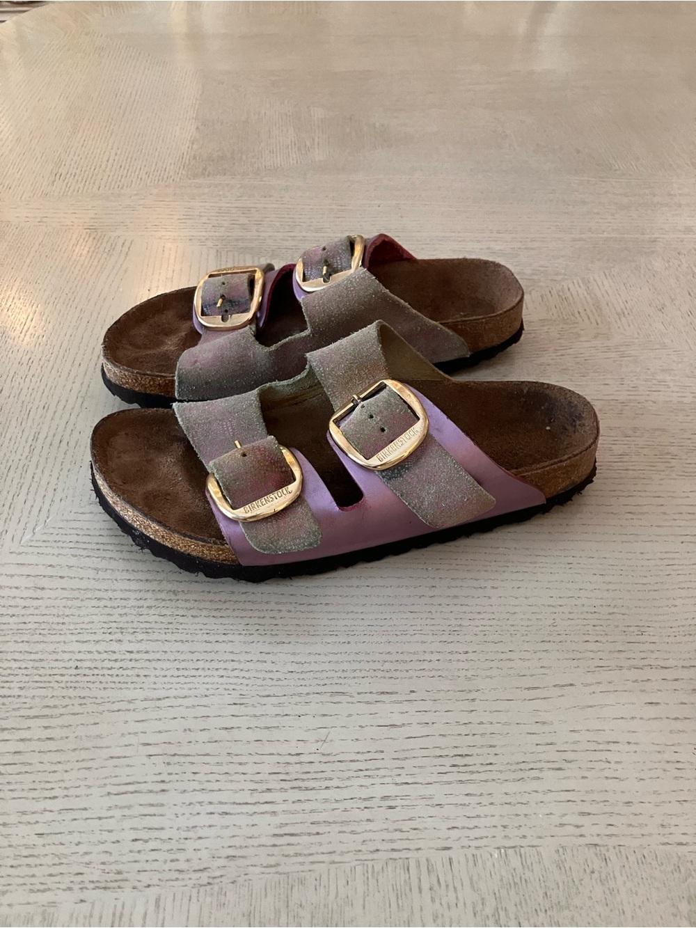 Birkenstock Arizona Women’s Lavender Green Suede Two-Buckle Sandals EU 38 / US 7